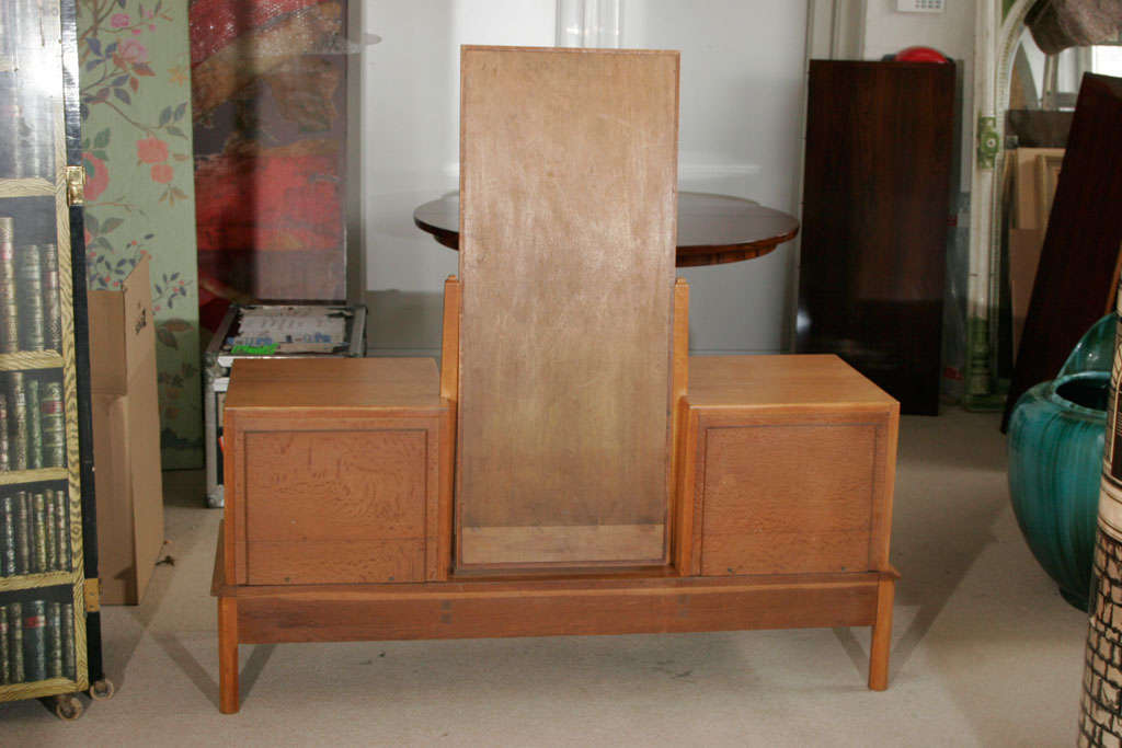 Mid-20th Century Gordon Russell Oak Dressing Table, England, circa 1930 For Sale