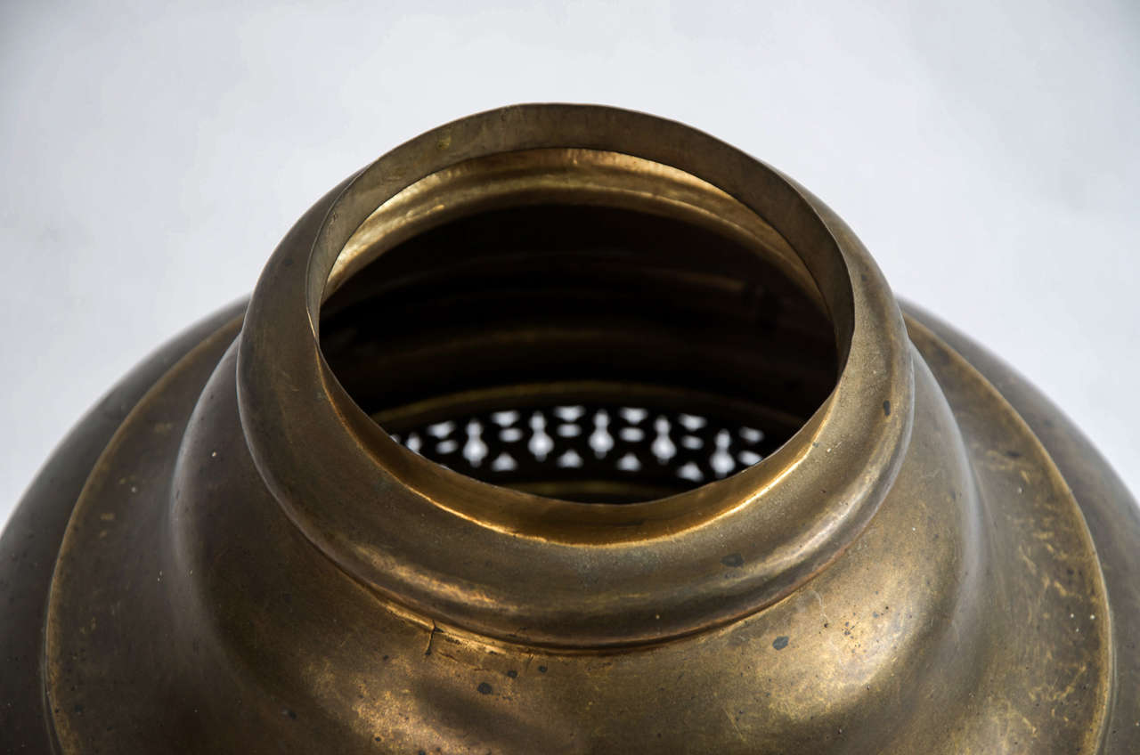Large brass lidded urn 1