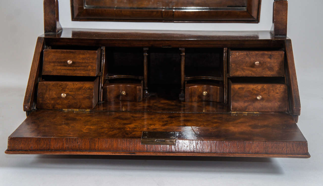 English William & Mary Style Burled Walnut Dressing Table Mirror, England, circa 1910