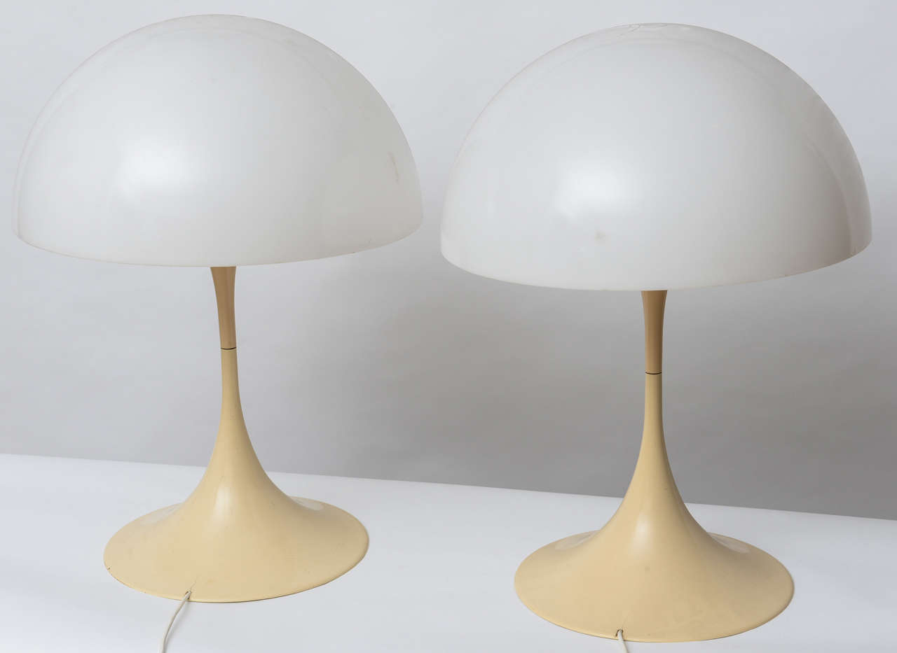 Late 20th Century Pair of Panthella Lamps by Verner Panton for Louis Poulsen, 1970s