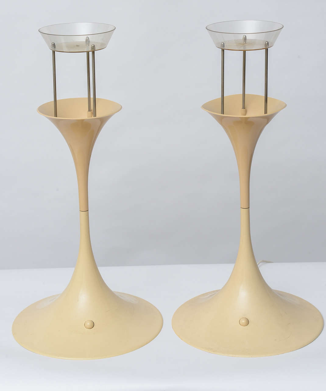 Pair of Panthella Lamps by Verner Panton for Louis Poulsen, 1970s 2