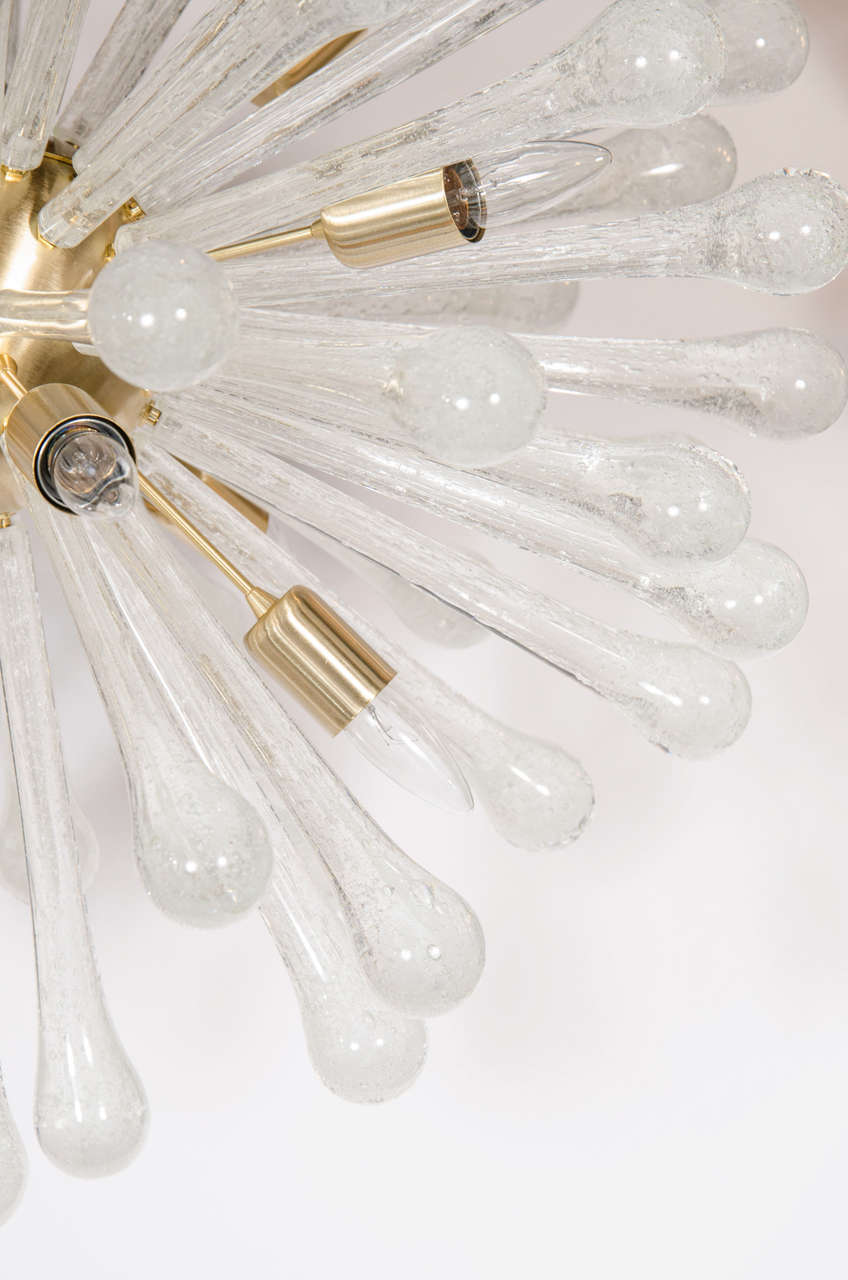 Modernist Hand Blown Murano Glass Sputnik Chandelier with Brass Fittings In New Condition For Sale In New York, NY