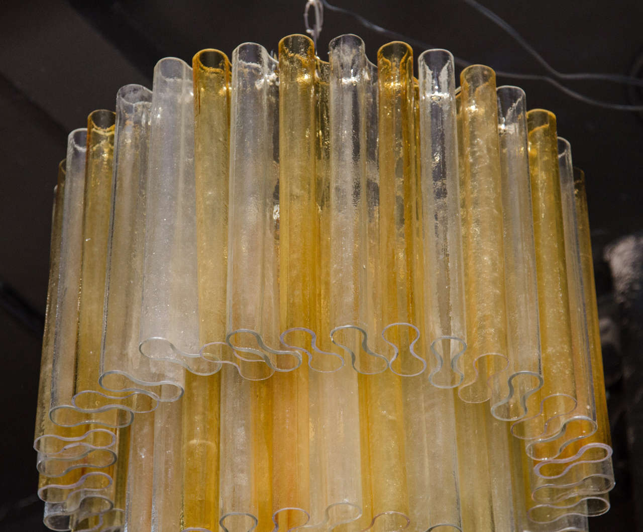 Mid-Century Modernist 3 Tier Amber & Clear Chandelier by Barovier e Toso In Excellent Condition In New York, NY