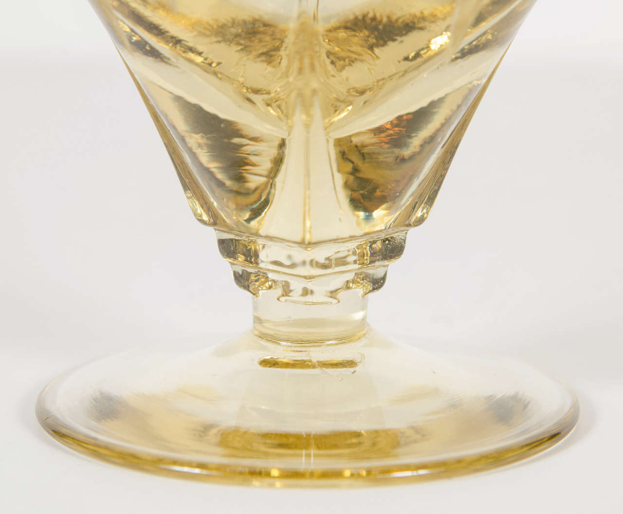 Art Deco Set of Four Citrine Martini Glasses with Skyscraper Detailing