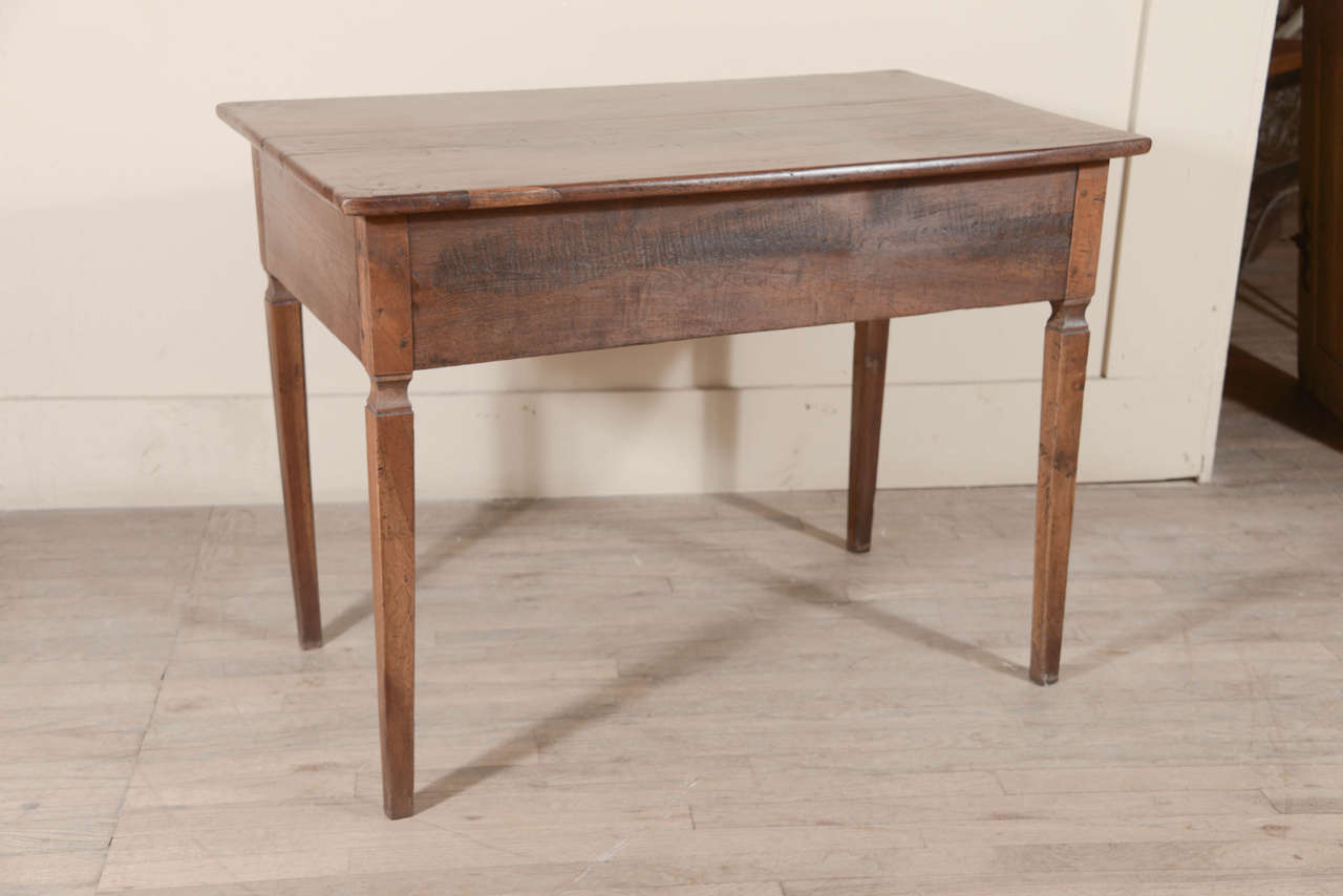 Walnut single drawer table, transitional Louis XV/XVI, from Northern Italy.