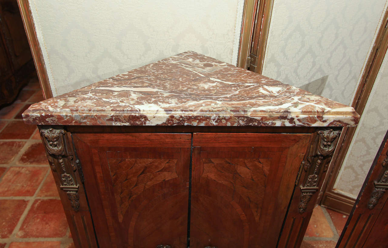 Marquetry Pair of French Louis XVI Corner Cupboards For Sale