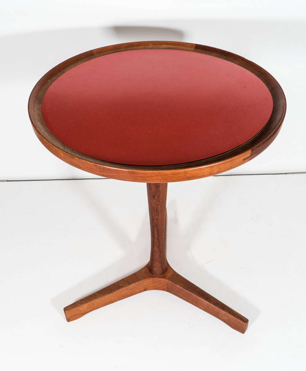 Scandinavian Modern Hans Andersen Teak Side Table with Red Top In Good Condition In New York, NY