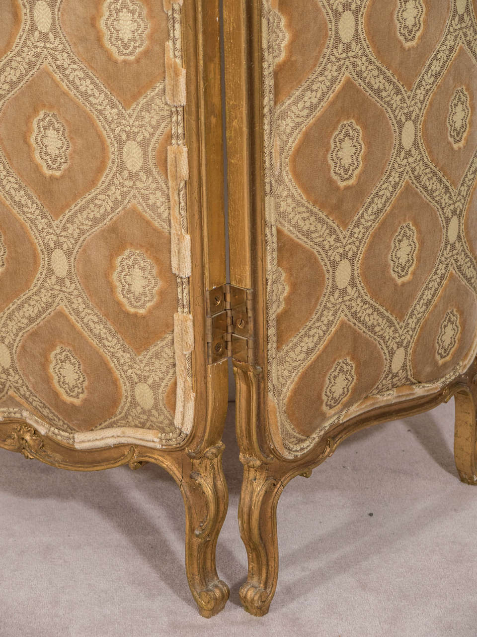 French Gilt Wood Trifold Screen with Beveled Glass, circa 1920s For Sale 1