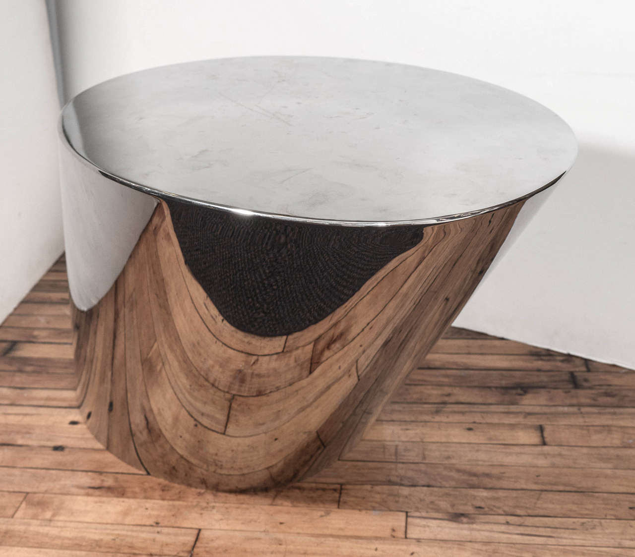 Midcentury Large J. Wade Beam for Brueton Polished Steel Zephyr Table In Good Condition In New York, NY