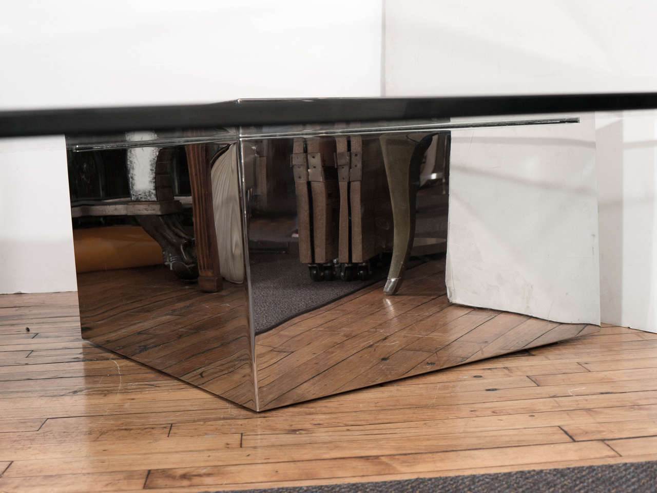 Midcentury Rectangular Cantilevered Glass Coffee or Cocktail Table by Brueton In Good Condition In New York, NY