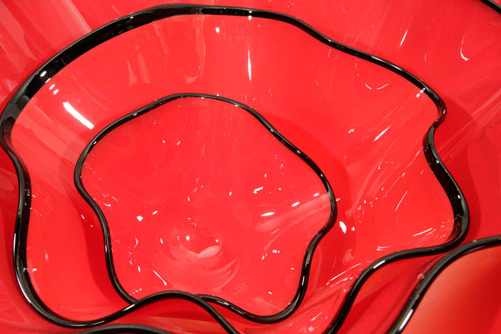 Set of Four Red Art Glass Nesting Bowls in the manner of Chihuly 5