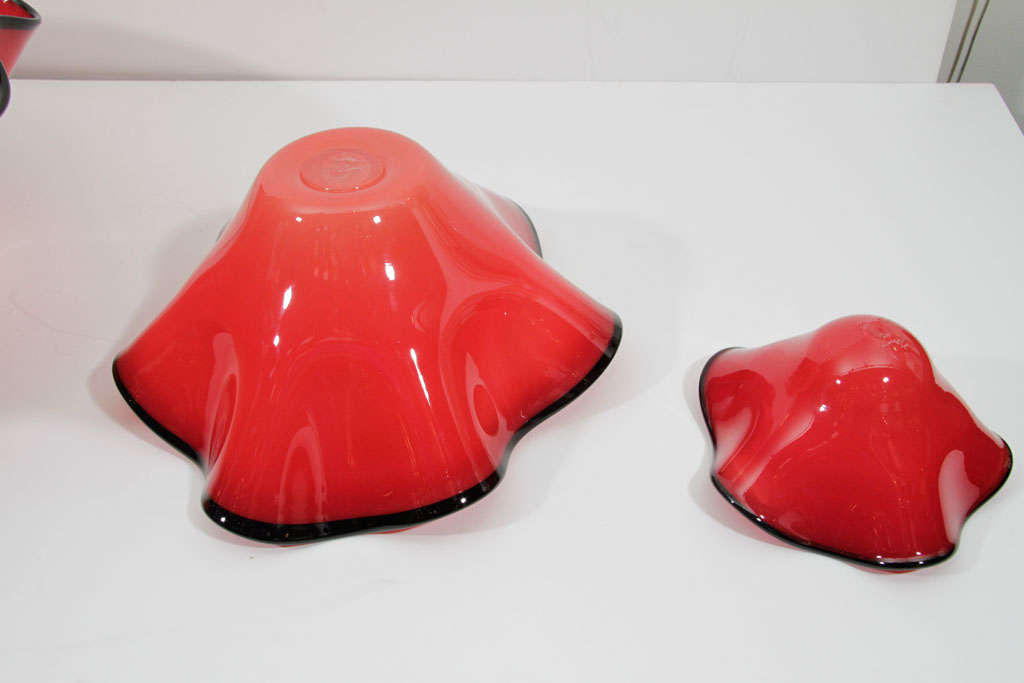 Set of Four Red Art Glass Nesting Bowls in the manner of Chihuly 4