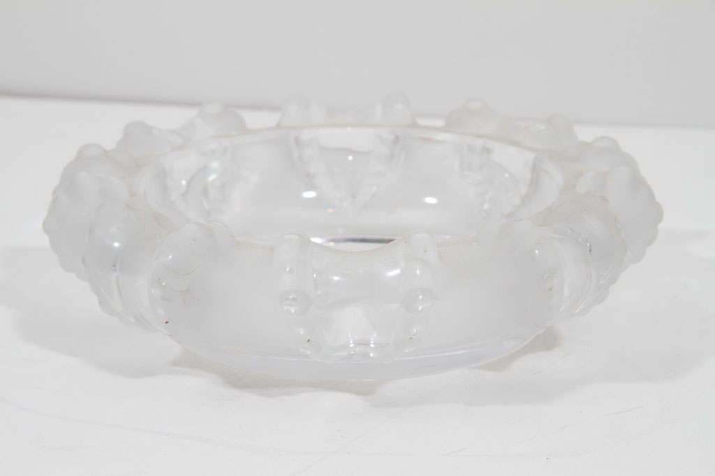 Exquisite Frosted Glass Bowl with Octopus Detailing by Lalique In Excellent Condition In New York, NY