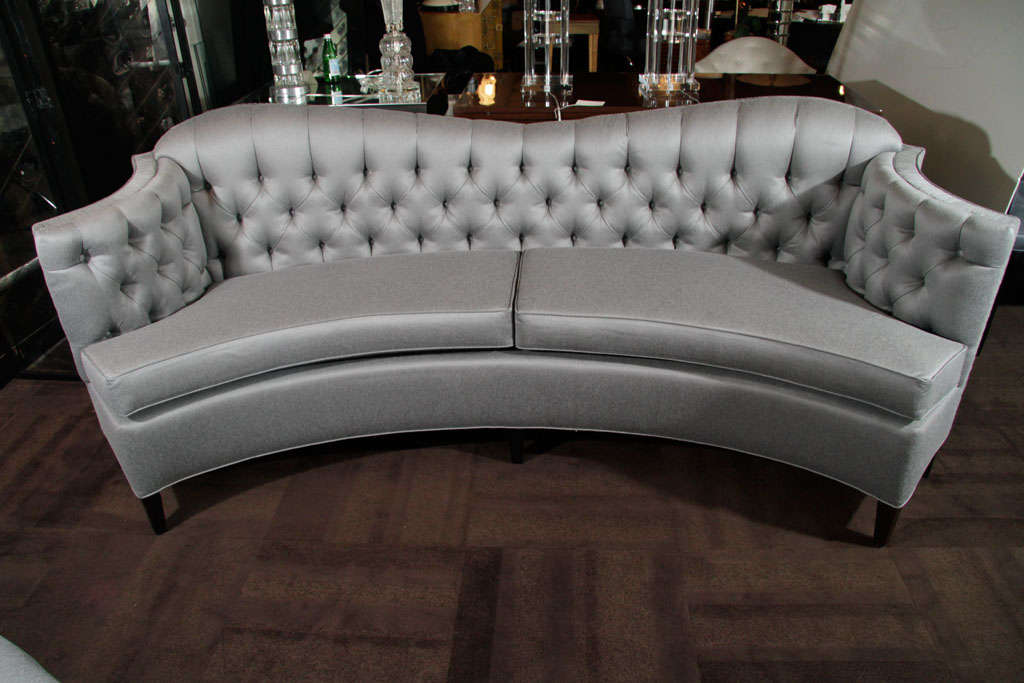 Glamorous 1940s Hollywood Curved Back Sofa 1