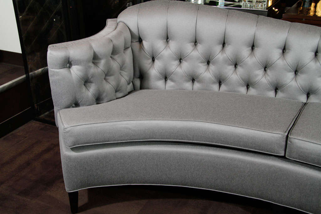Glamorous 1940s Hollywood Curved Back Sofa 2
