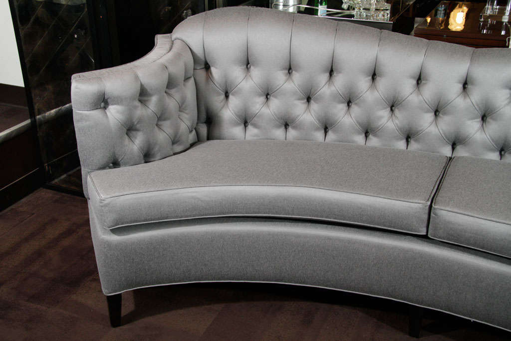 Glamorous 1940s Hollywood Curved Back Sofa 3