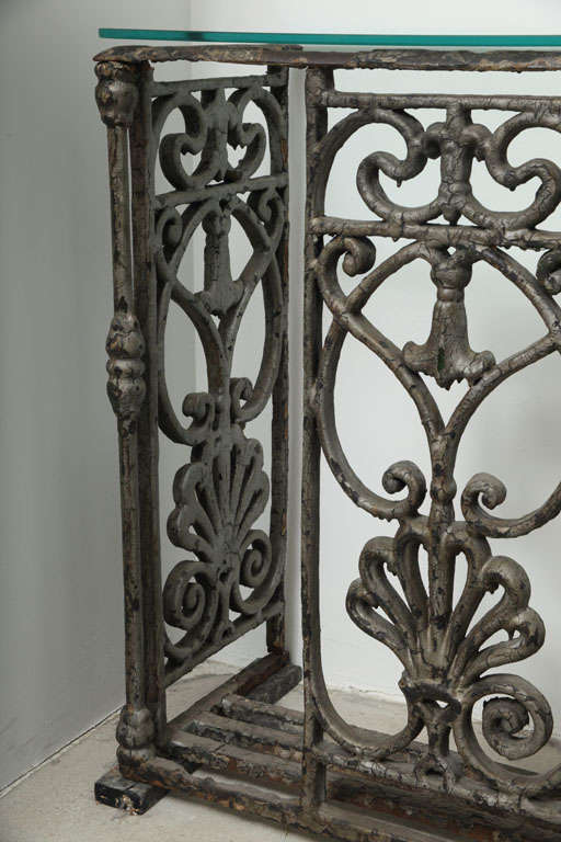 Dublin Townhouse Balcony Console 2