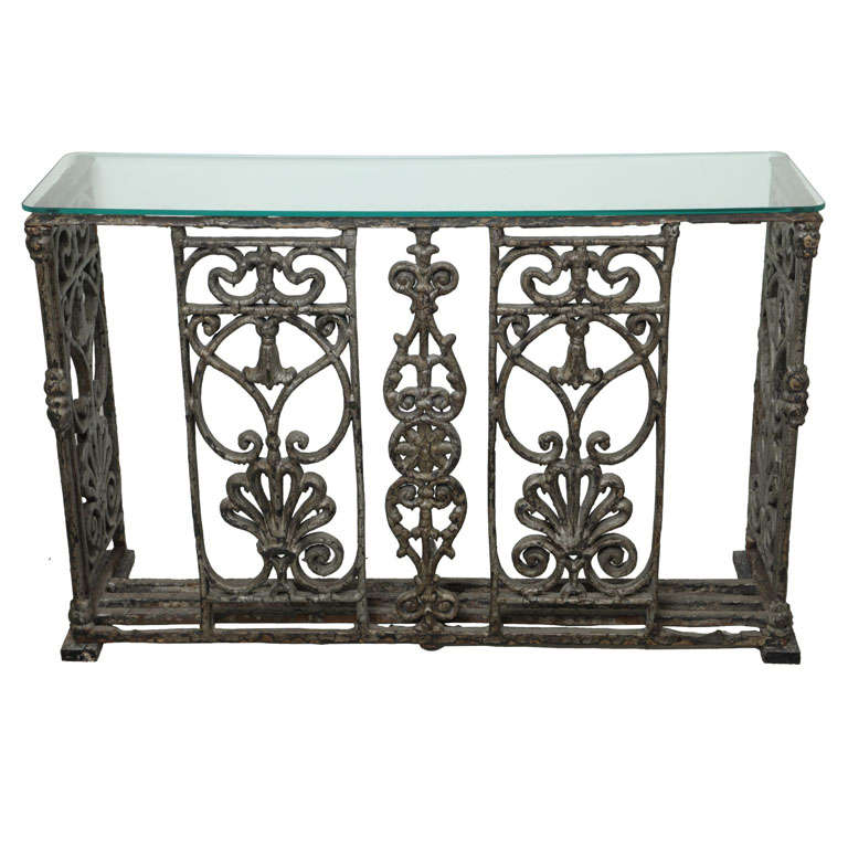 Dublin Townhouse Balcony Console