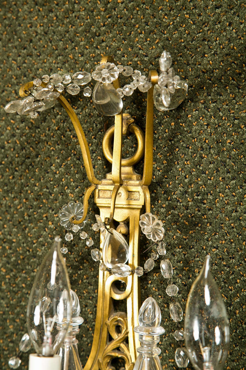 Bronze-Dore-Wandleuchter, Paar (Vergoldet)