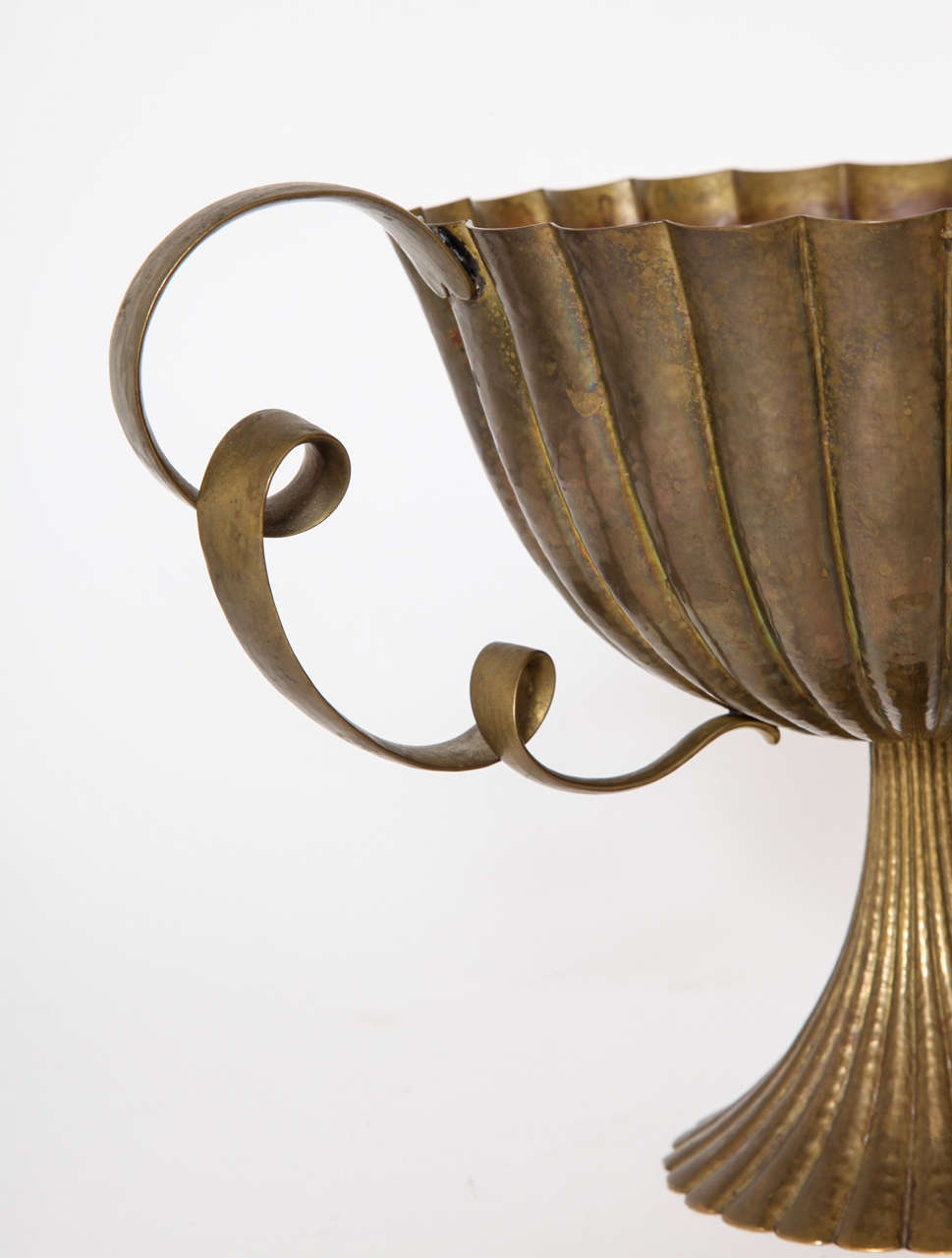 Art Deco Josef Hoffmann Brass Two-Handled Coupe, 1925 For Sale