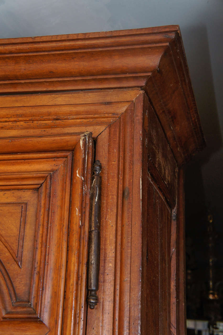 Antique French Armoire at 1stdibs