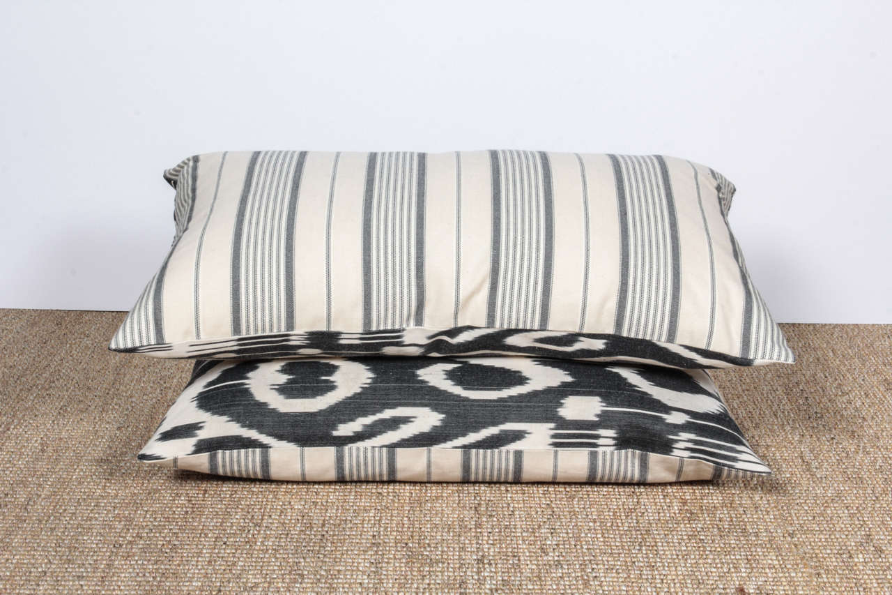 Pair of Blue and Cream Ikat Cushions