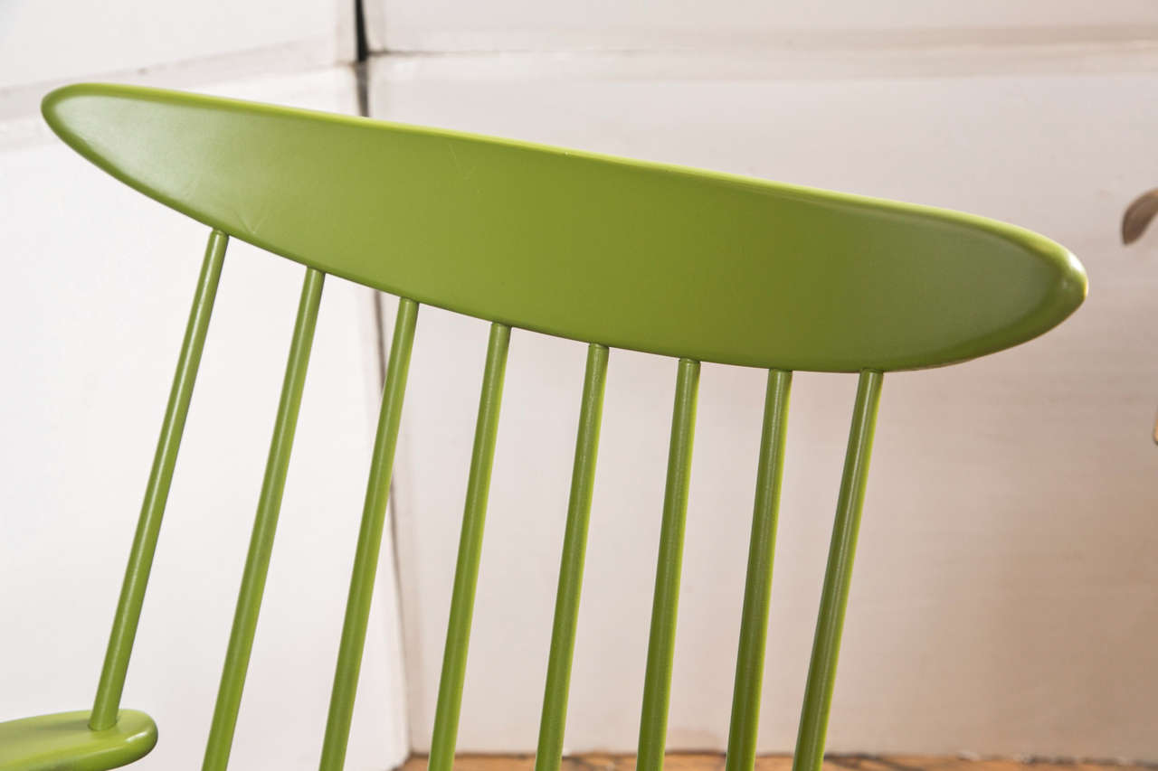 Rocking Chair in the Style of Russel Wright for Conant Ball For Sale at ...
