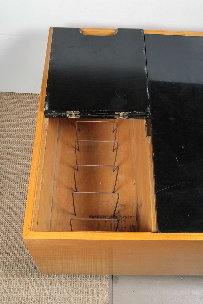 George Nelson Storage Cube, Manufactured by Herman Miller In Good Condition In New York, NY