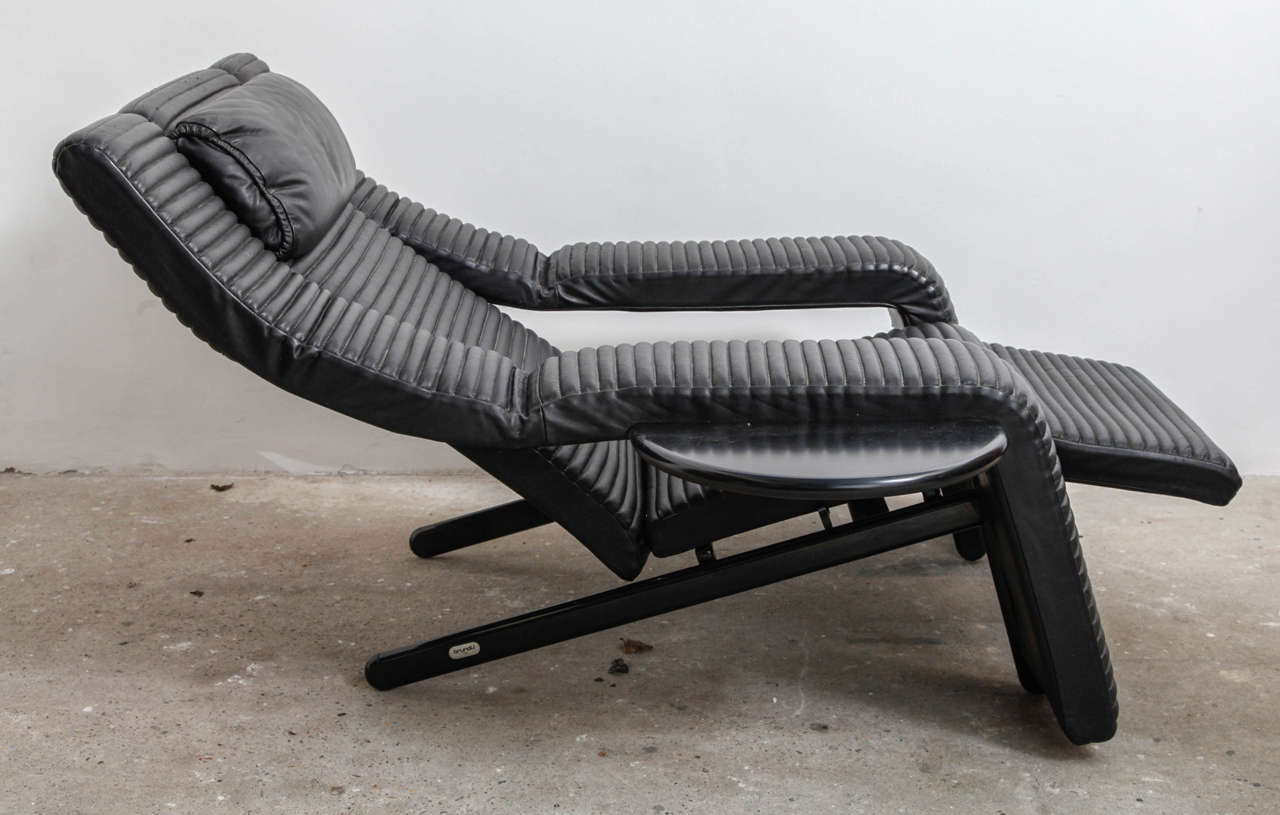 Avant Garde Brunati Lounge Chair entworfen von Ammannati & Vitelli (Moderne der Mitte des Jahrhunderts) im Angebot