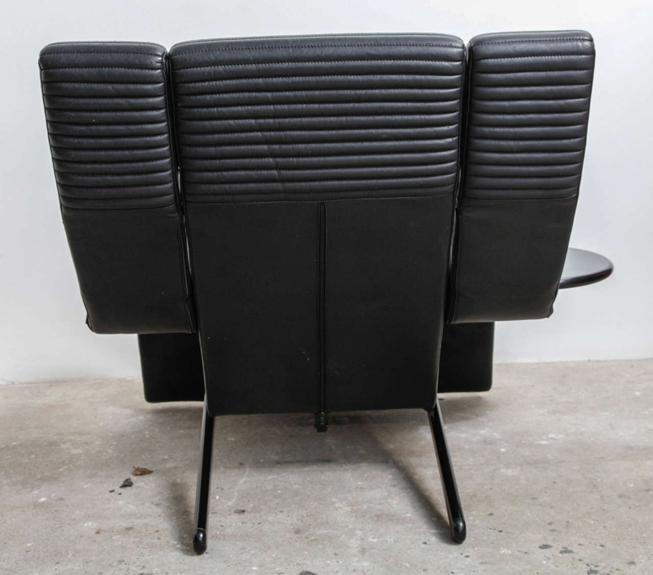 Avant Garde Brunati Lounge Chair entworfen von Ammannati & Vitelli im Zustand „Hervorragend“ im Angebot in Antwerp, BE