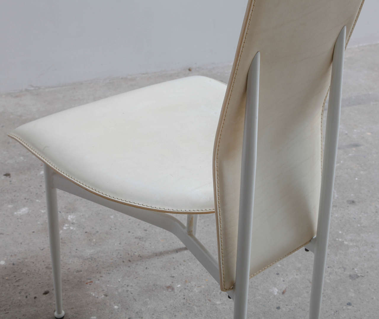 Set of Five Vintage Italian Leather Chairs by Fasem In Good Condition For Sale In Antwerp, BE