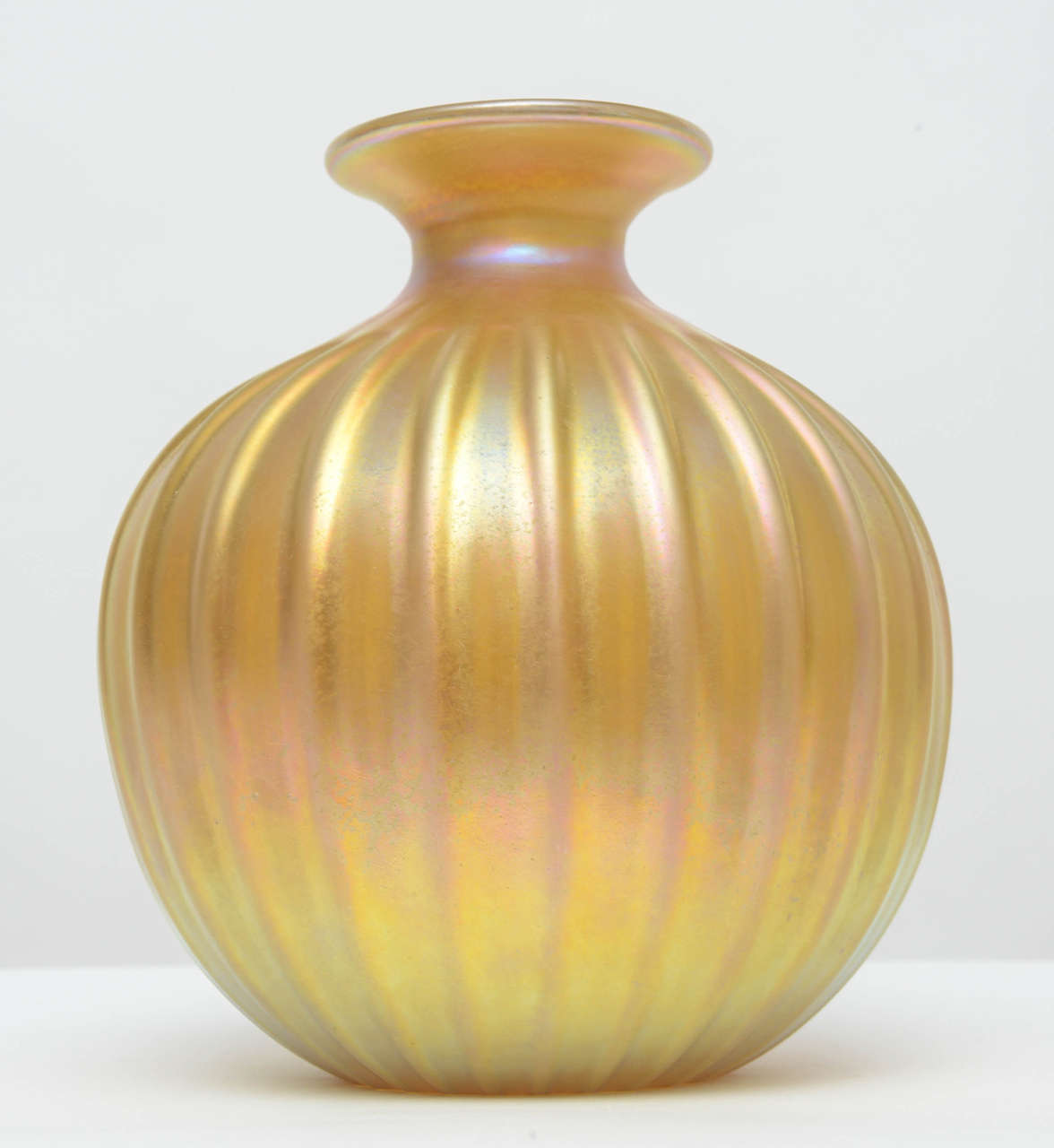 Gold Iridescent Murano Vase 2