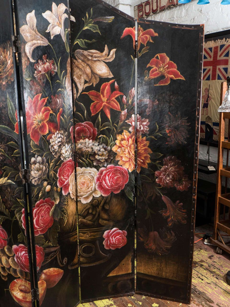 Italian Hand-Painted Folding Screen In Good Condition In New York, NY