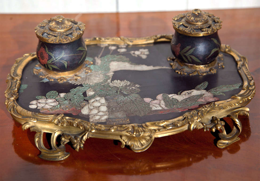 Gilt Bronze and Lacquer Ecrire (Inkwell)