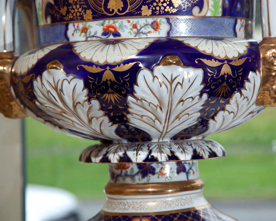 20th Century Magnificent Pair of Porcelain Urns For Sale