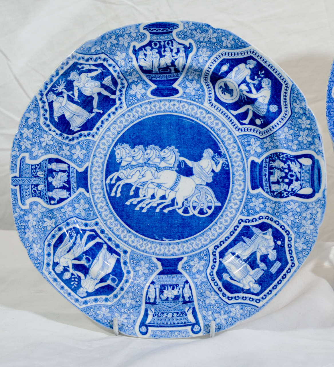 Dinner Service Set of Dishes in the Spode Greek Pattern In Excellent Condition In Katonah, NY