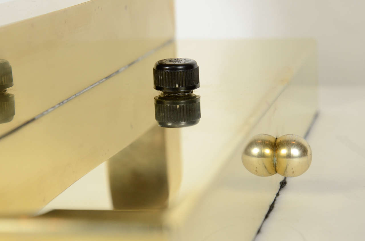 20th Century Modernist Mid-Century Pivoting Brass Desk Lamp