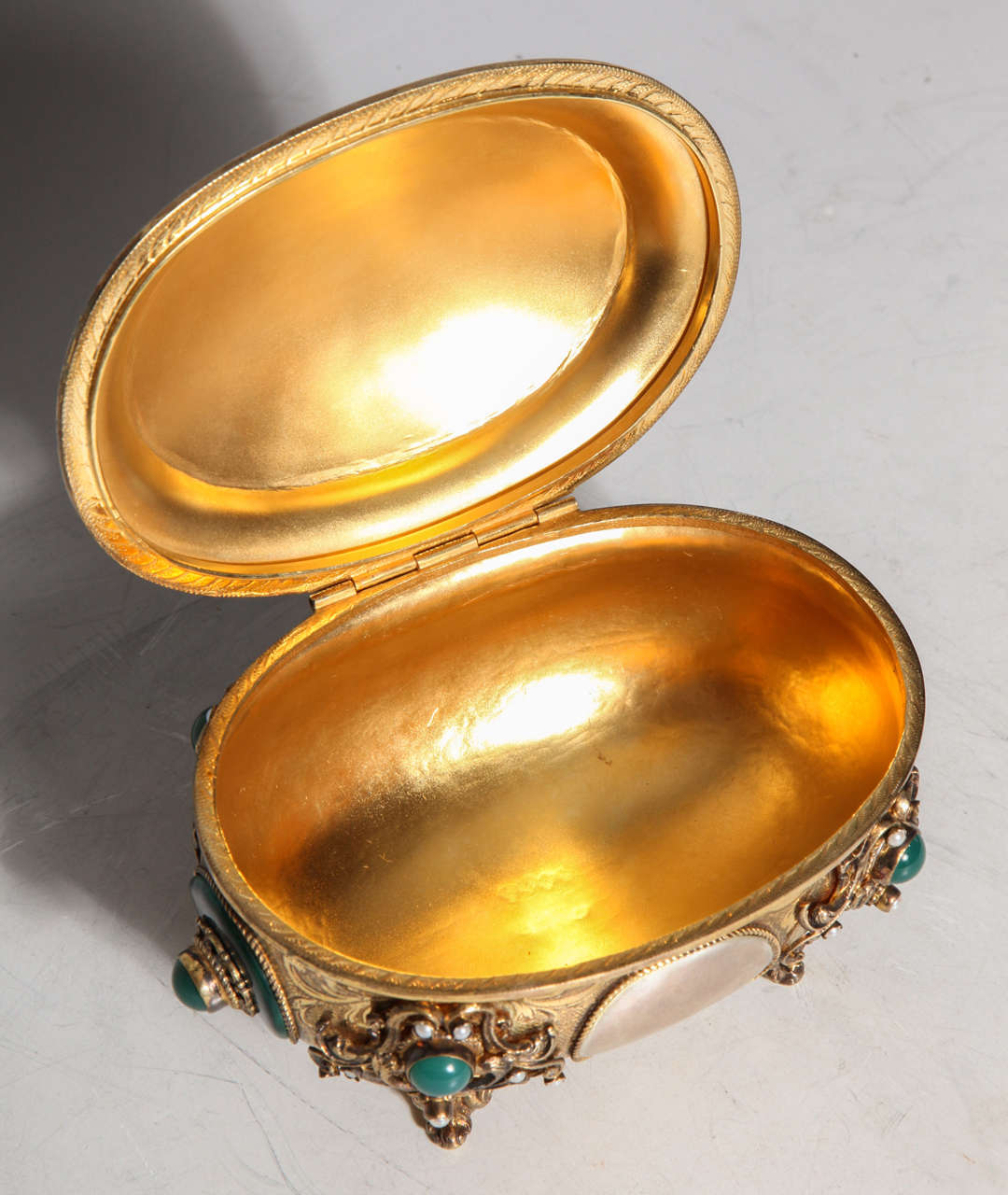 Viennese Judaica Silver Etrog Box, Jeweled with Pearls and Possibly Jade 1