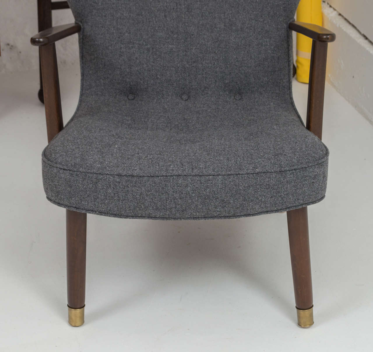 American Outstanding Wing Chair
