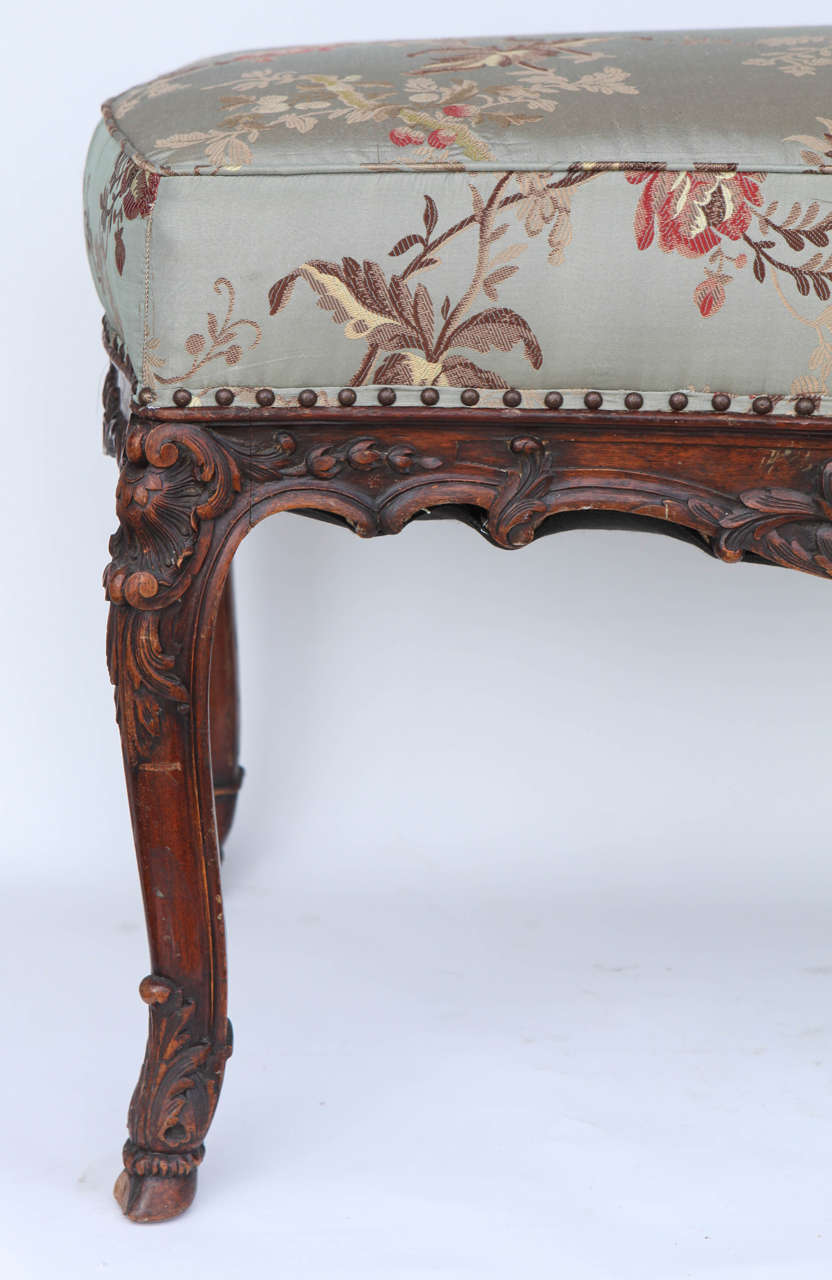 19th Century French Carved Walnut Bench with Carved Shell Design 1