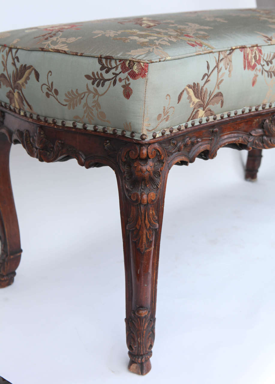 19th Century French Carved Walnut Bench with Carved Shell Design 4