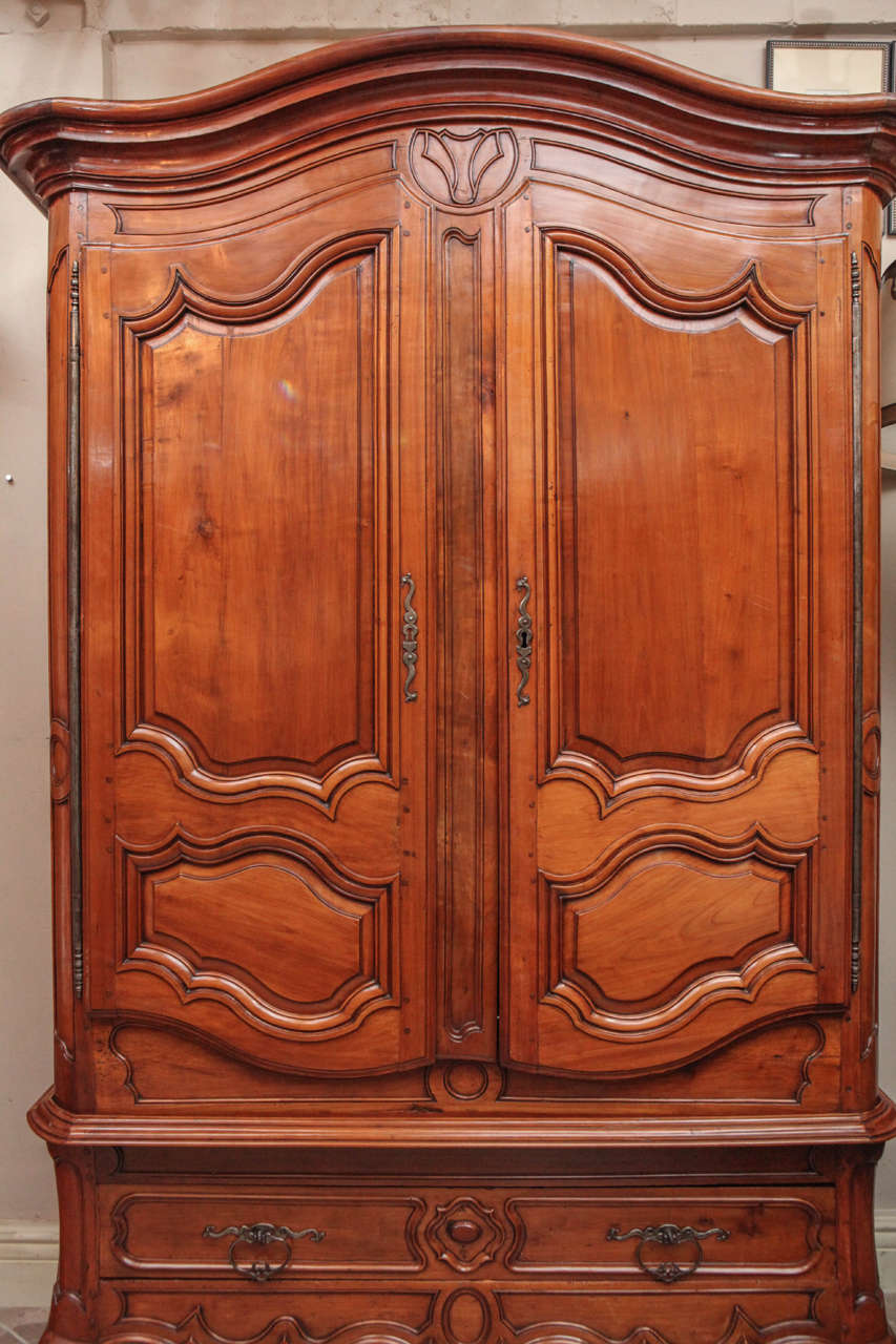 Carved 18th Century French Walnut Monumental Armoire with Single Drawer For Sale