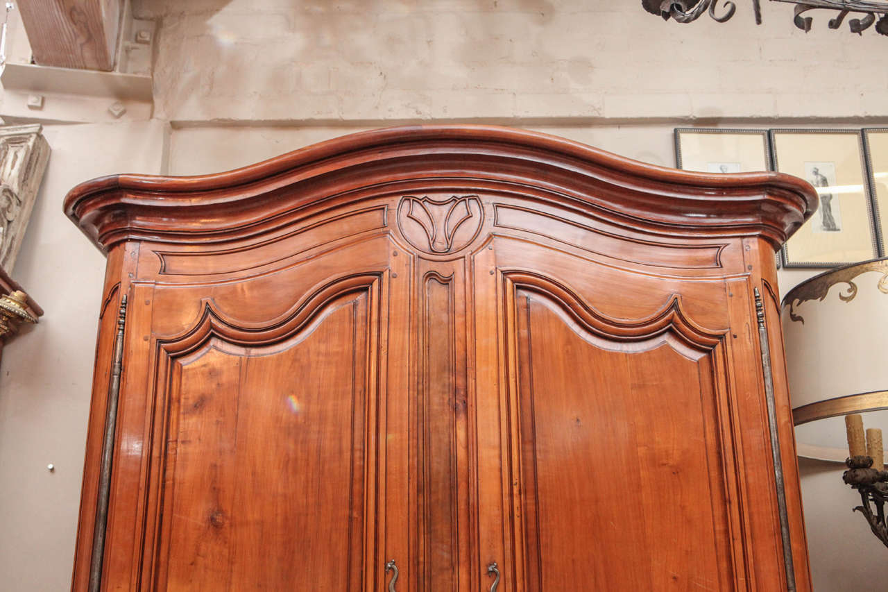 18th Century French Walnut Monumental Armoire with Single Drawer In Good Condition For Sale In Los Angeles, CA