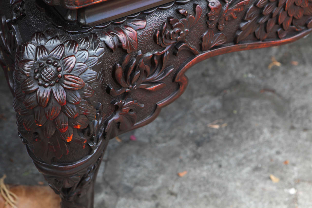 Rosewood 19th Century Chinese Center Table For Sale