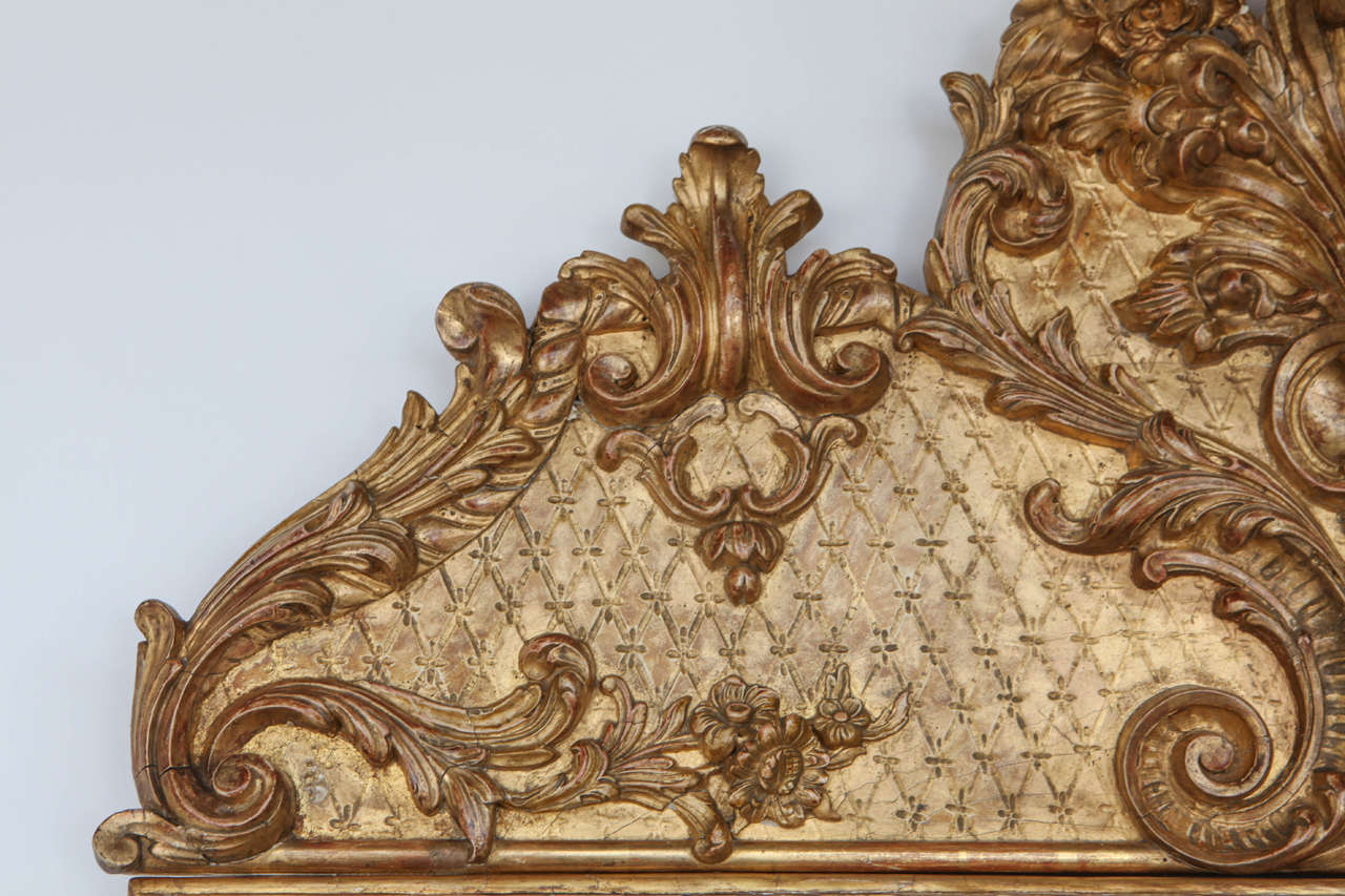 19th Century French Carved and Gilded Mirror with Crested Top In Good Condition For Sale In Los Angeles, CA