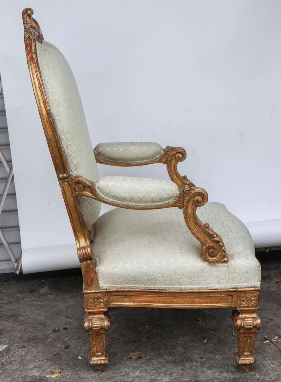 Pair of 19th Century Italian Giltwood Oversized Balloon Back Armchairs For Sale 2