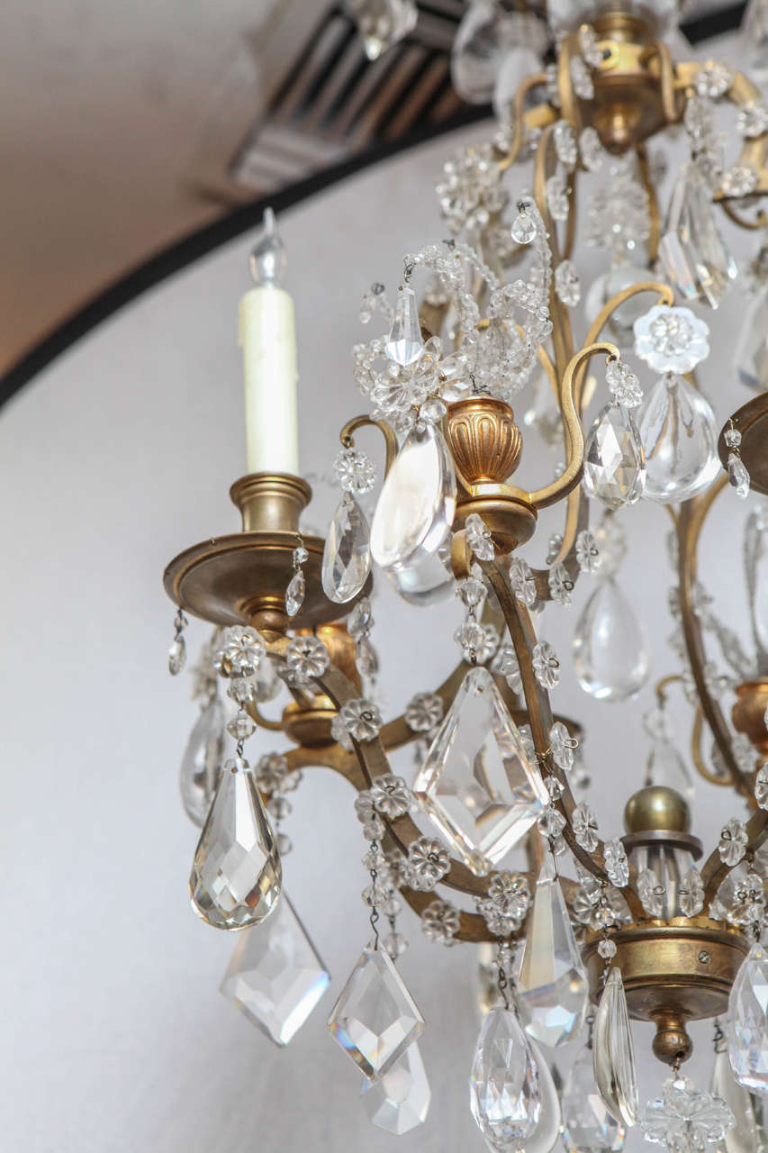 Lampadario francese del 1900 in bronzo e cristallo Bagues Dore In condizioni buone in vendita a Los Angeles, CA