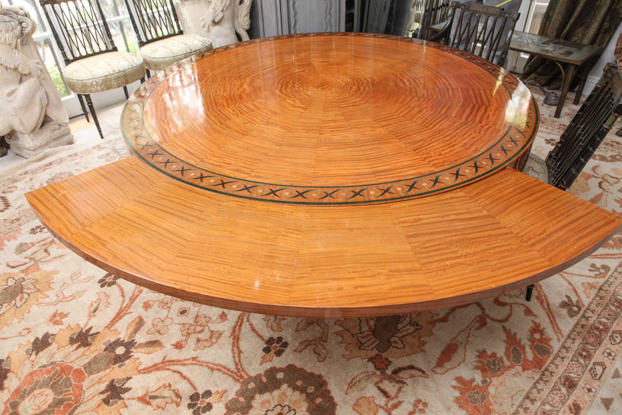 19th Century Edward Caldwell Round Satinwood Dining Table For Sale 4