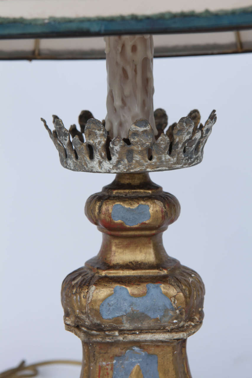 Pair of 19th Century Italian Giltwood Lamps For Sale at 1stDibs