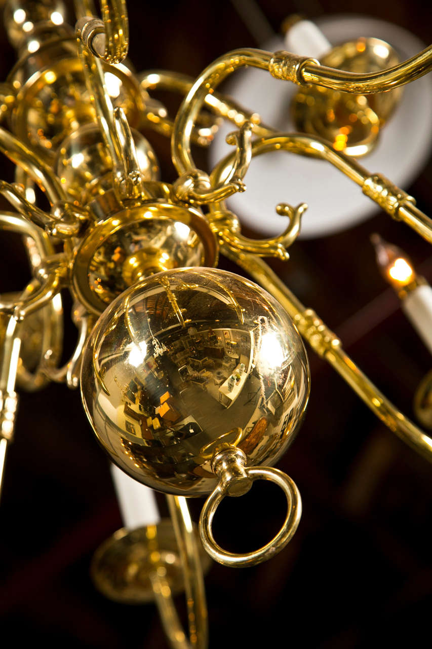 Twelve-Light Brass Ball Form Chandelier In Good Condition In Stamford, CT